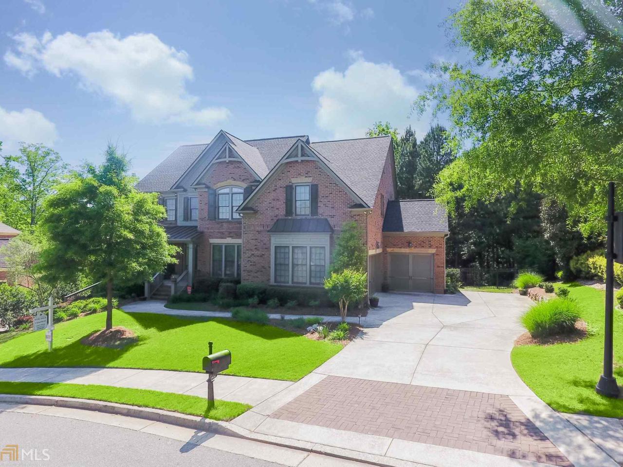 3935 Stanford Dr - Photo 1