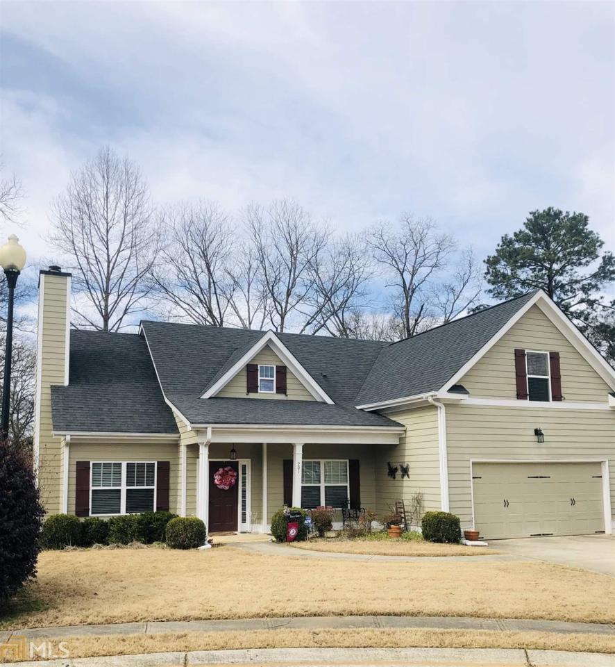 201 Milford Pl - Photo 1