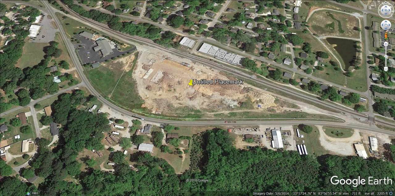 212 Railroad St - Photo 1