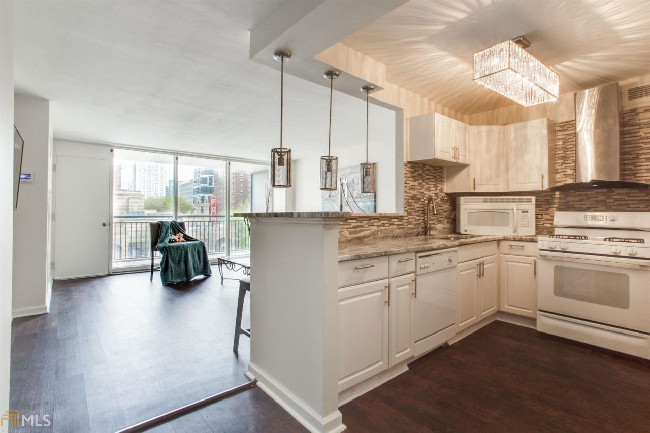 620 Peachtree St - Photo 1