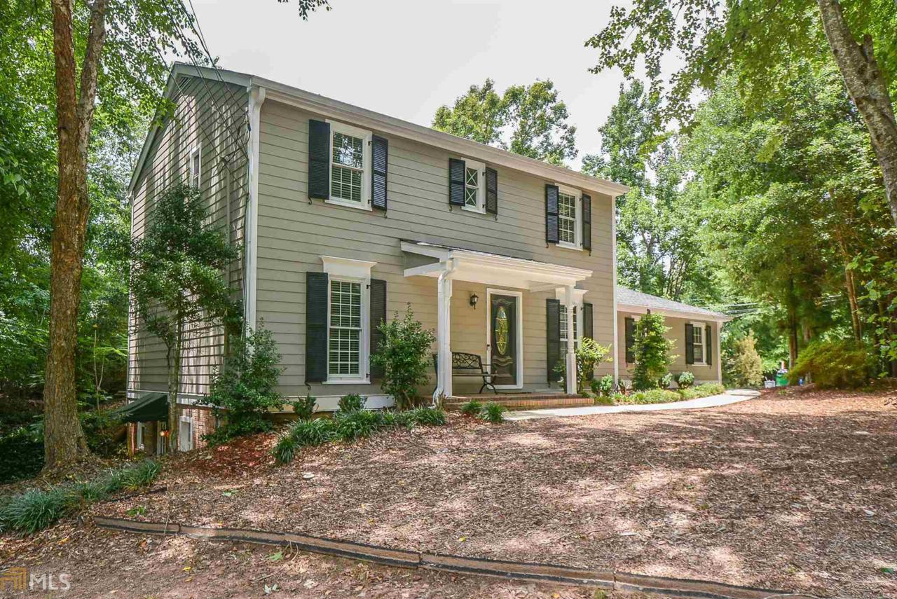 2824 Fontainebleau Dr - Photo 1