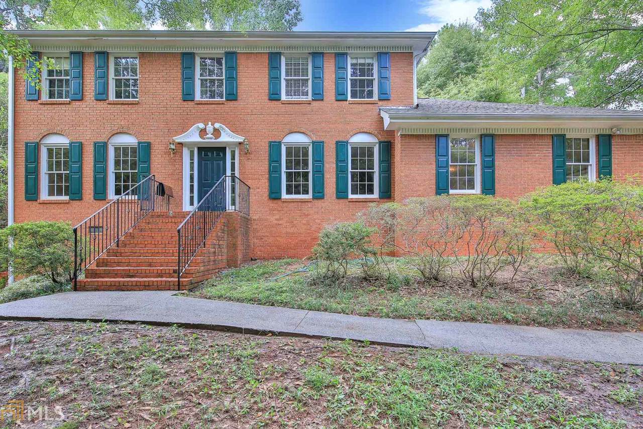 656 Riverbend Dr - Photo 1