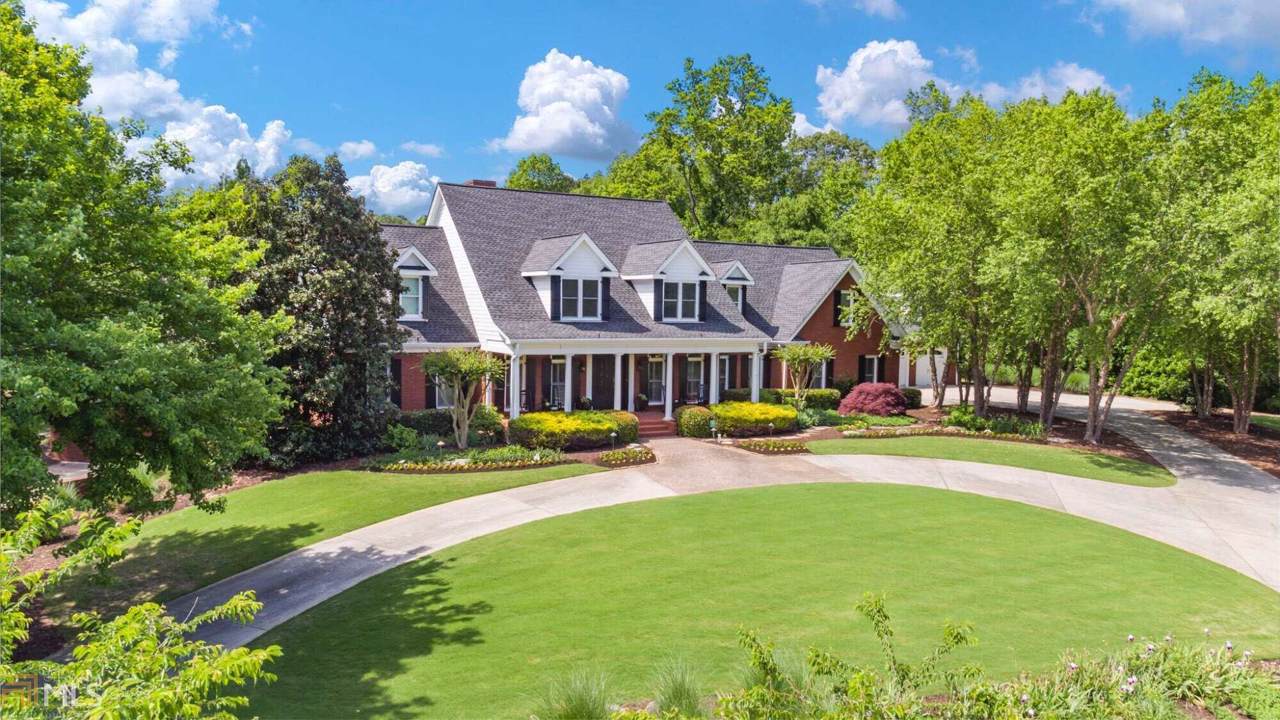 4002 Hog Mountain Rd - Photo 1