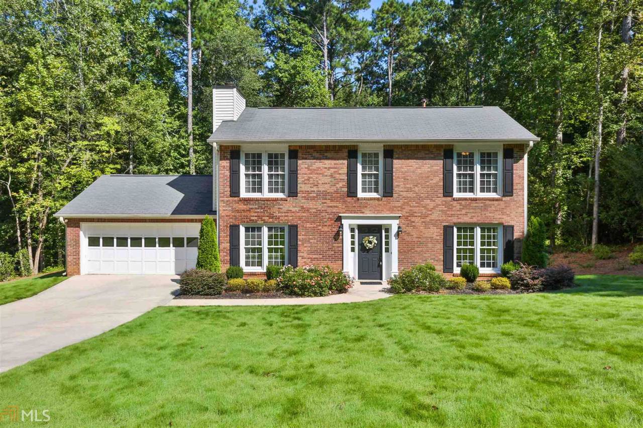 204 Everhill - Photo 1
