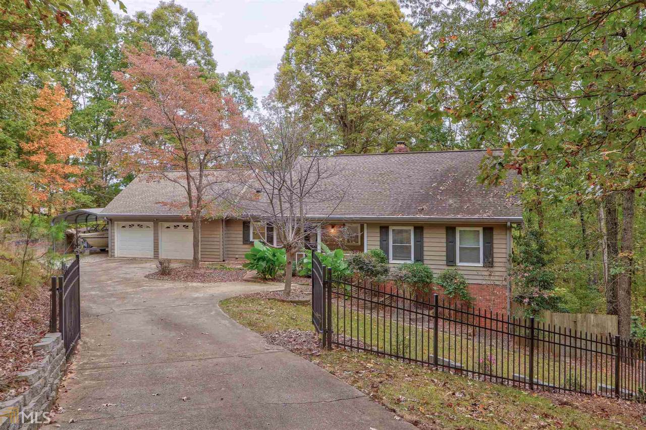 4216 Twin Rivers Dr - Photo 1
