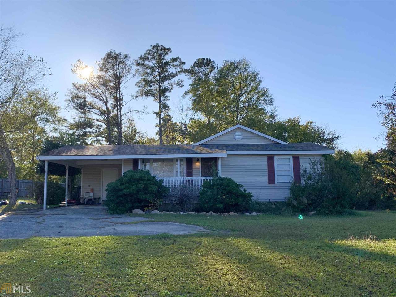 2685 Pineworth - Photo 1