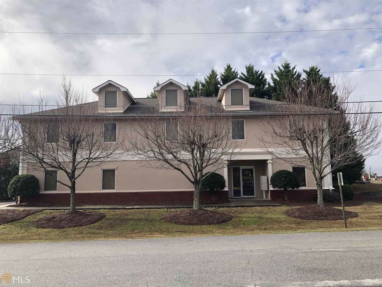 120 Camp St - Photo 1