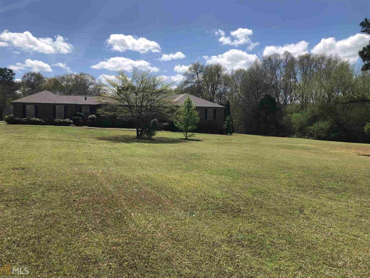 2139 Dooley Town Rd - Photo 1