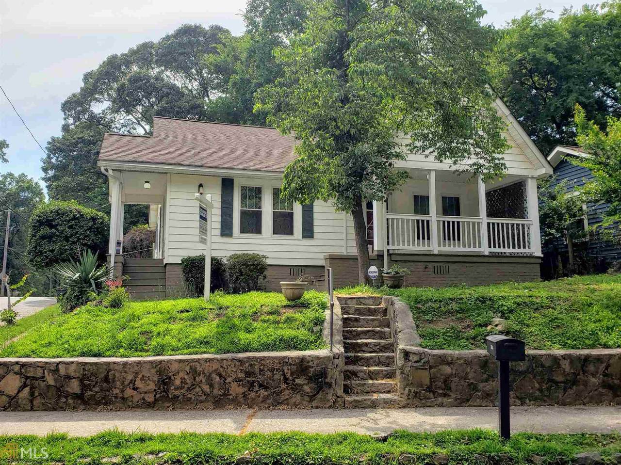 2053 Mcpherson Dr - Photo 1