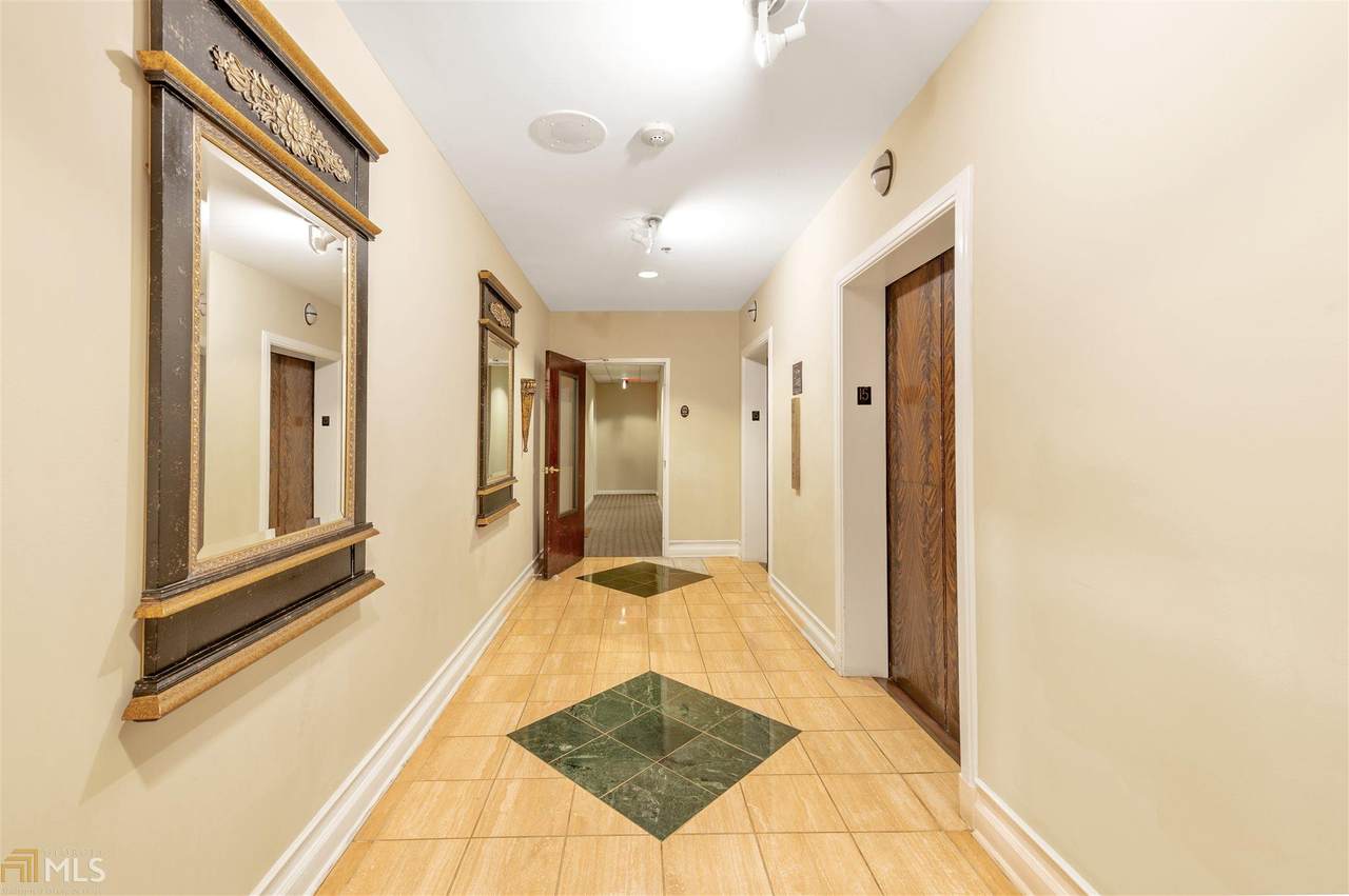 32 Peachtree St - Photo 1