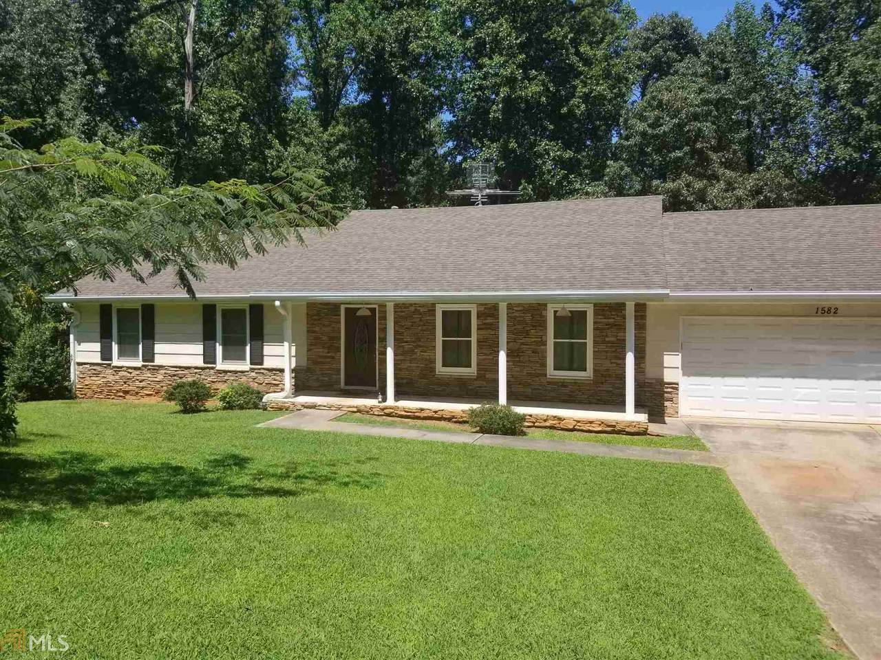1582 Bent River - Photo 1