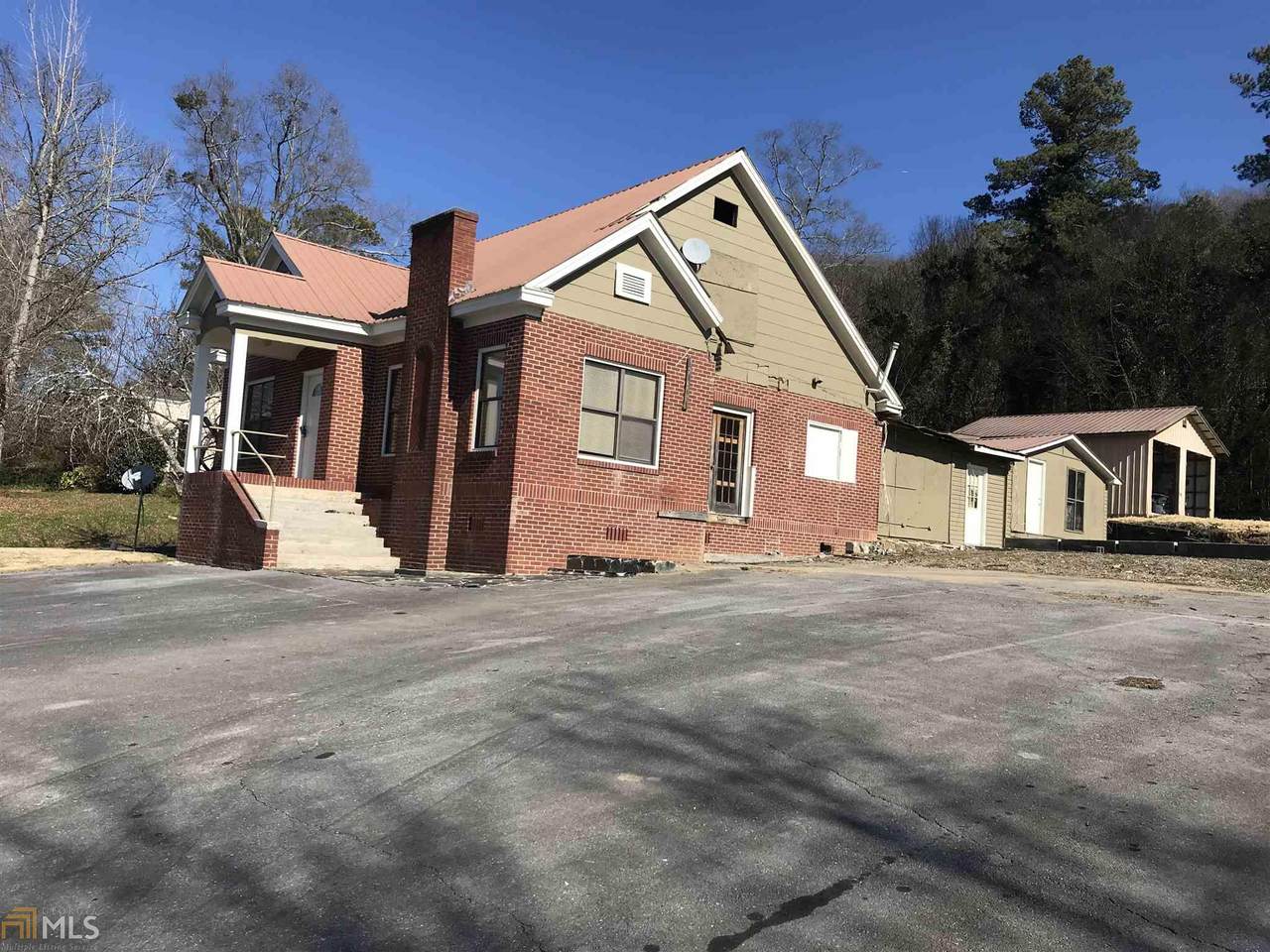 330 Piedmont St - Photo 1