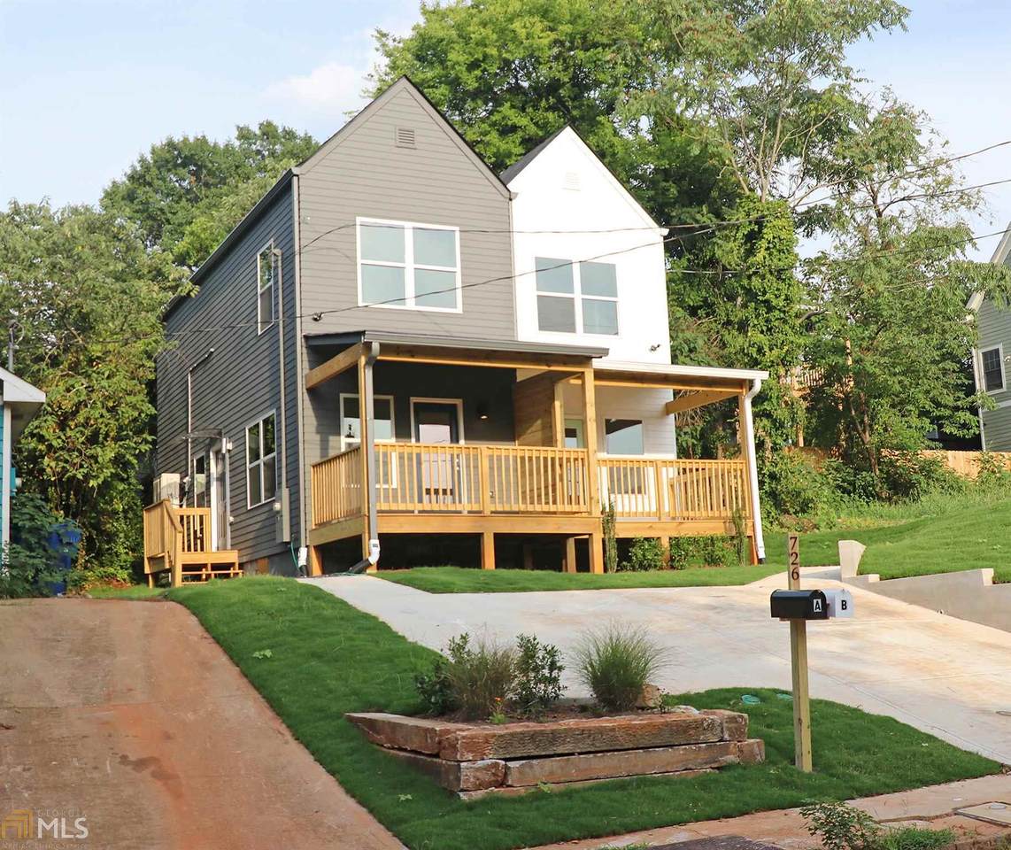 726A Grant Ter - Photo 1