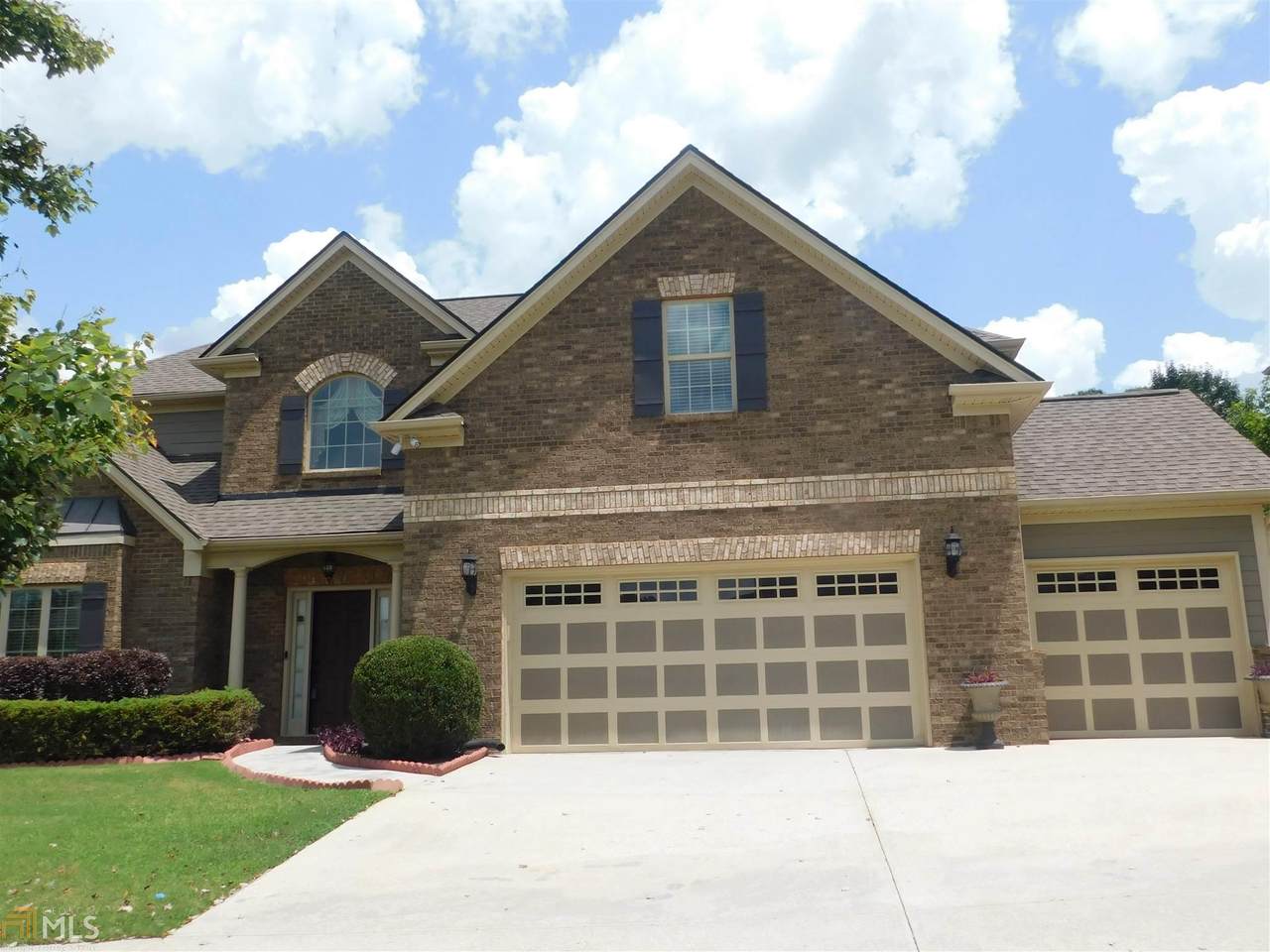 2656 Oakberry - Photo 1