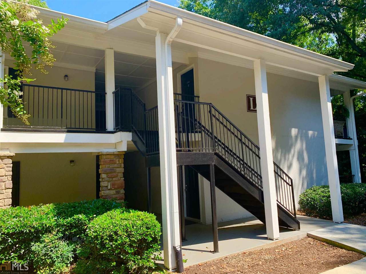 1150 Collier Rd - Photo 1