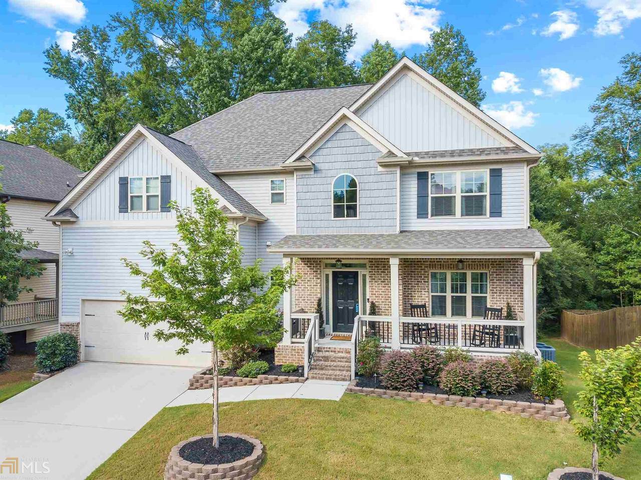 196 Fairway Dr - Photo 1