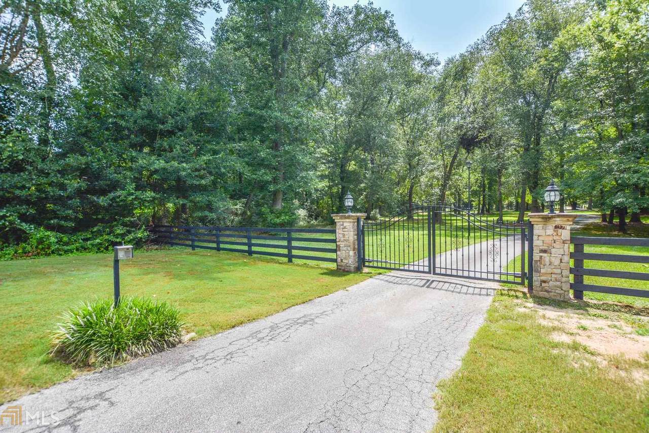 7467 Woody Springs Dr - Photo 1