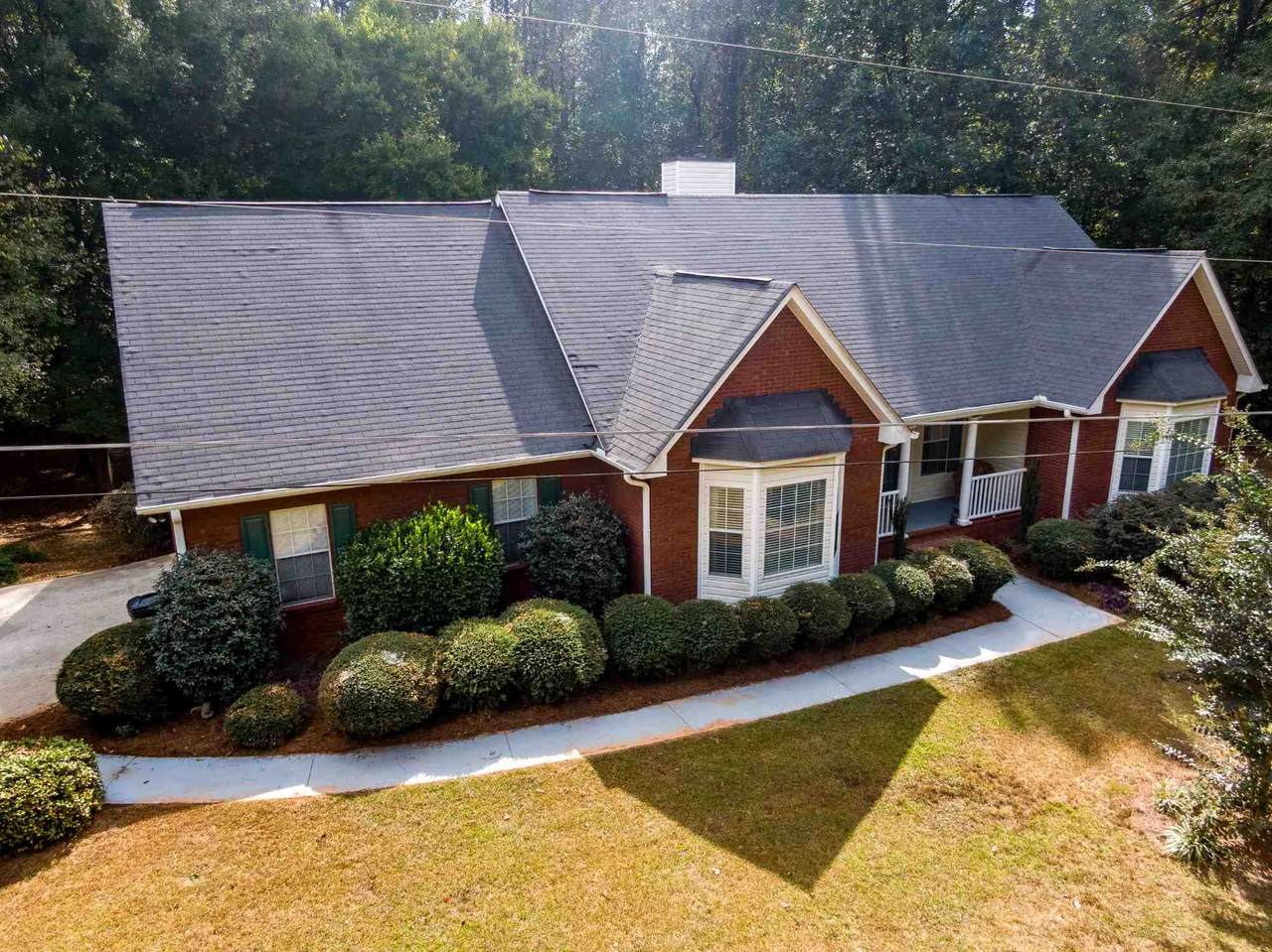 3550 Woodside Dr - Photo 1