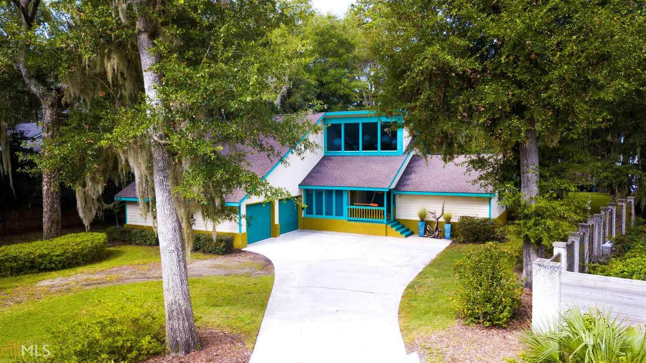 134 River Cove Ct - Photo 1