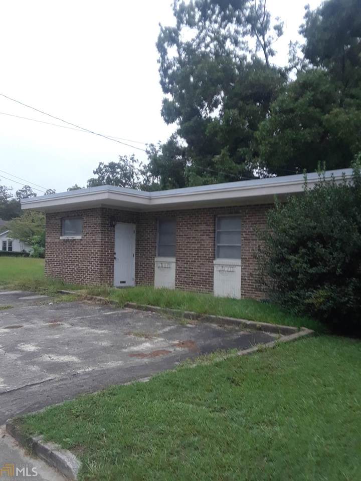 222 Racetrack St - Photo 1