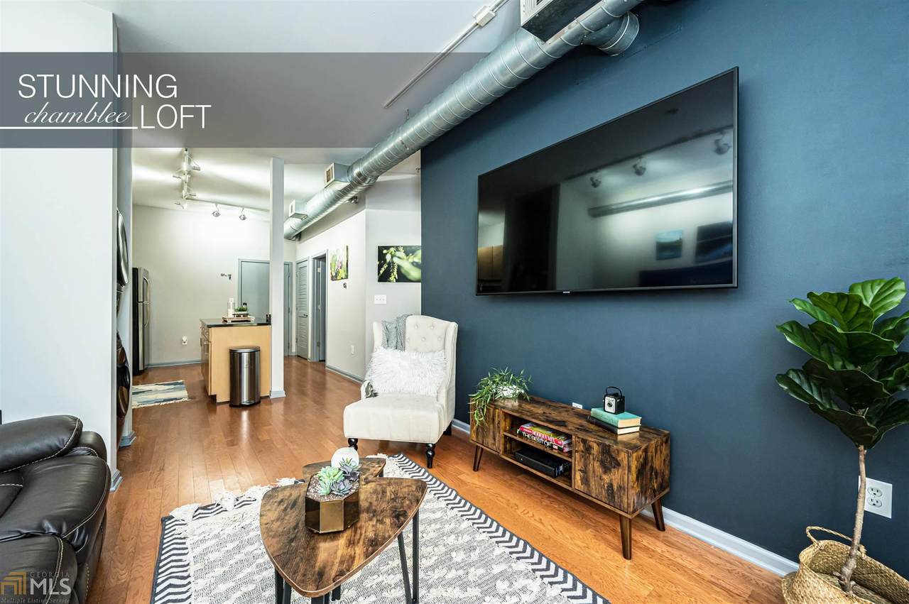 5300 Peachtree Rd - Photo 1