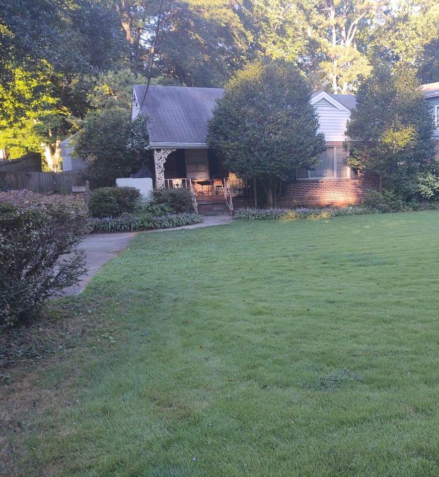 474 Eastland Dr - Photo 1