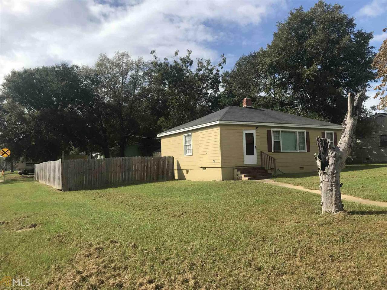 309 Shadowlawn Ave - Photo 1
