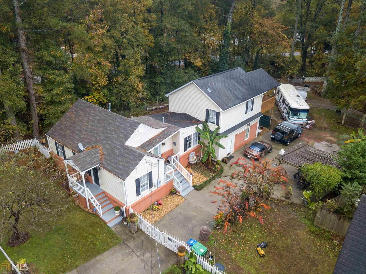 4431 Elmdale Dr - Photo 1