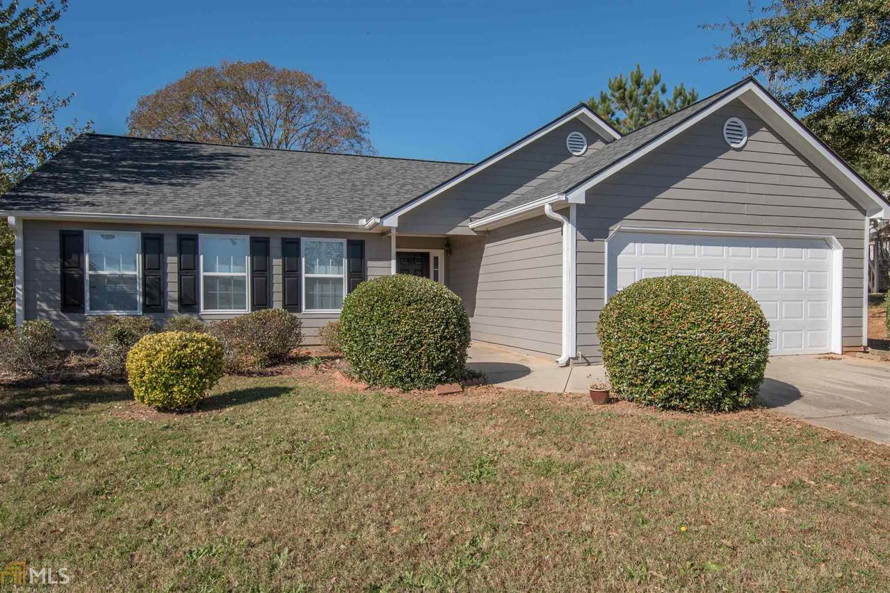 6073 Lancelot - Photo 1