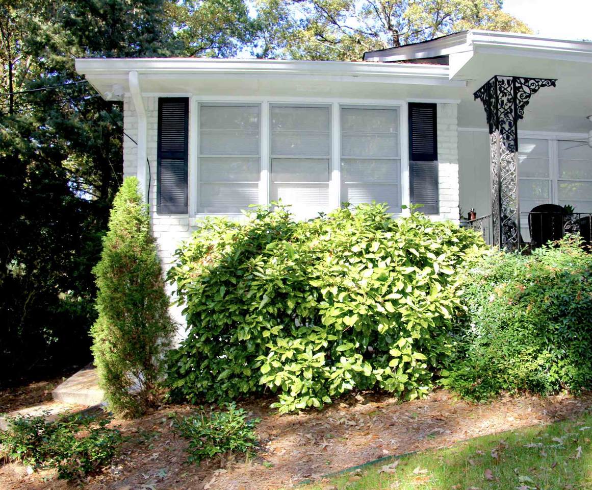 1248 Woodland Ave - Photo 1