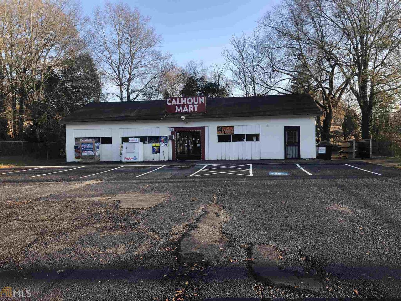 610 Calhoun Ave - Photo 1