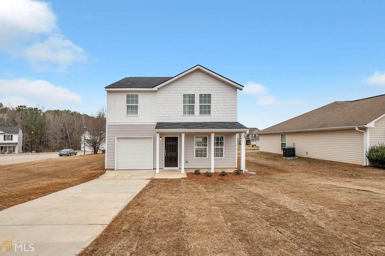 101 Sarah Ln - Photo 1