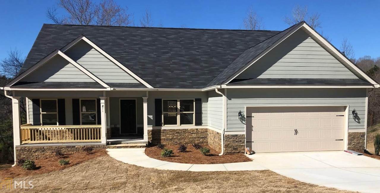 724 Springhill Dr - Photo 1