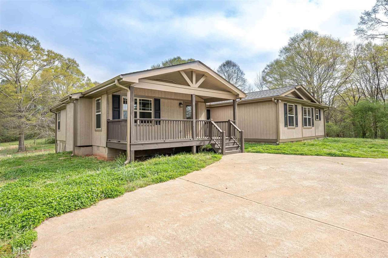 335 Davis Bridge Rd - Photo 1