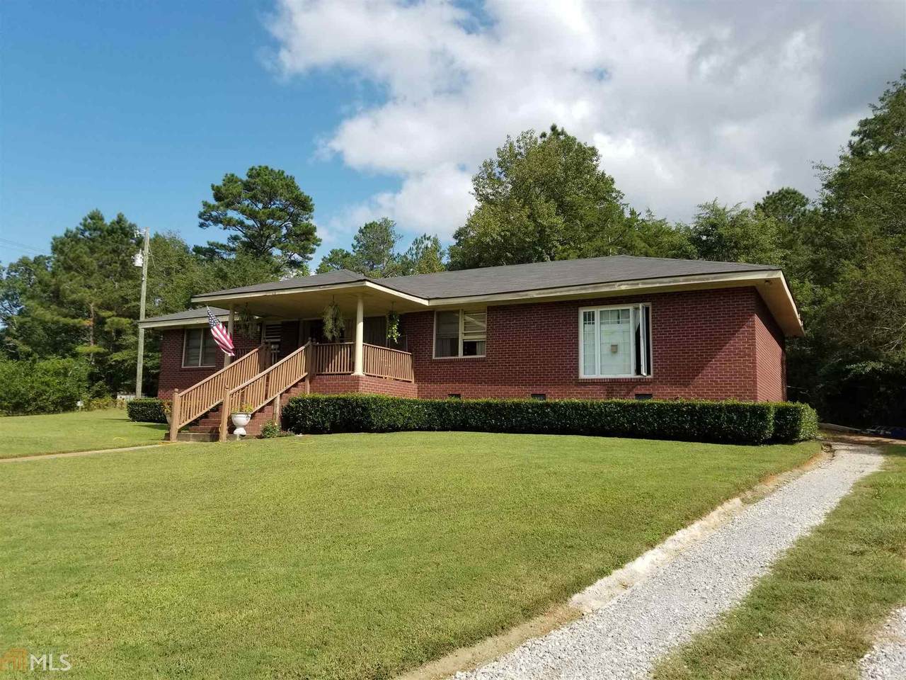 2199 Jackson Lake Rd - Photo 1