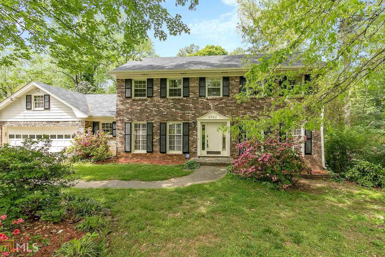 4582 Sudbury Rd - Photo 1