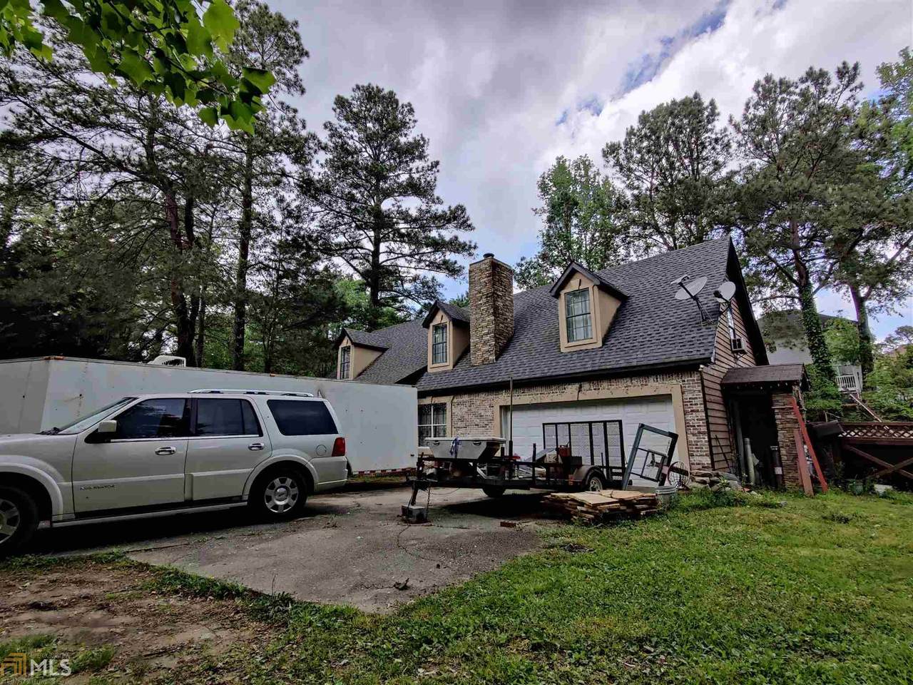 2478 Sawmill - Photo 1