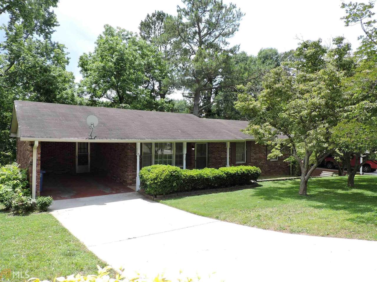 339 Christopher Dr - Photo 1