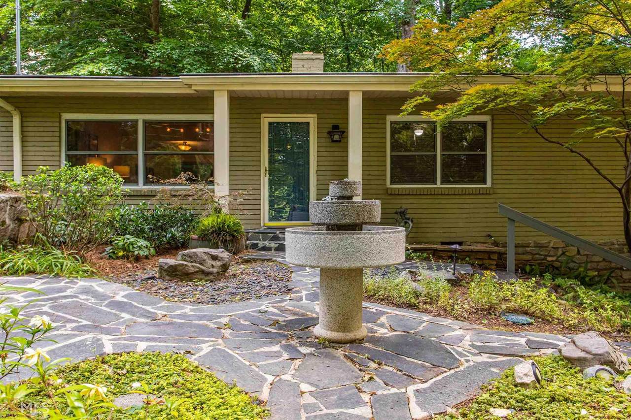 1541 Sagamore Dr - Photo 1