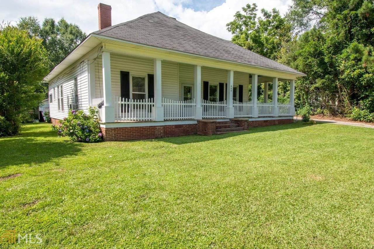 317 East College St - Photo 1