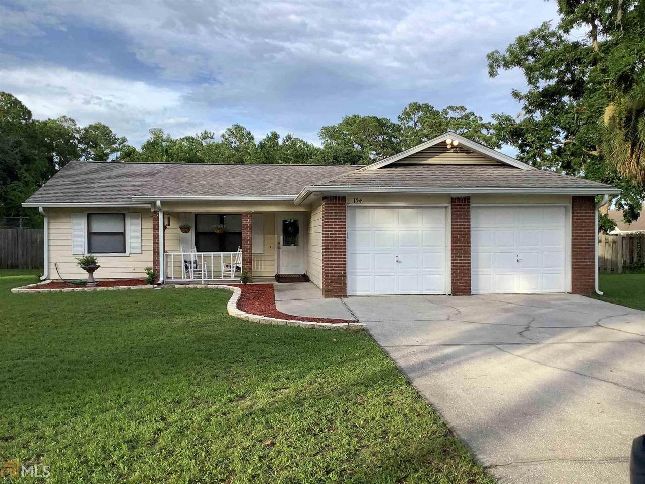 154 Woodvalley Ct - Photo 1