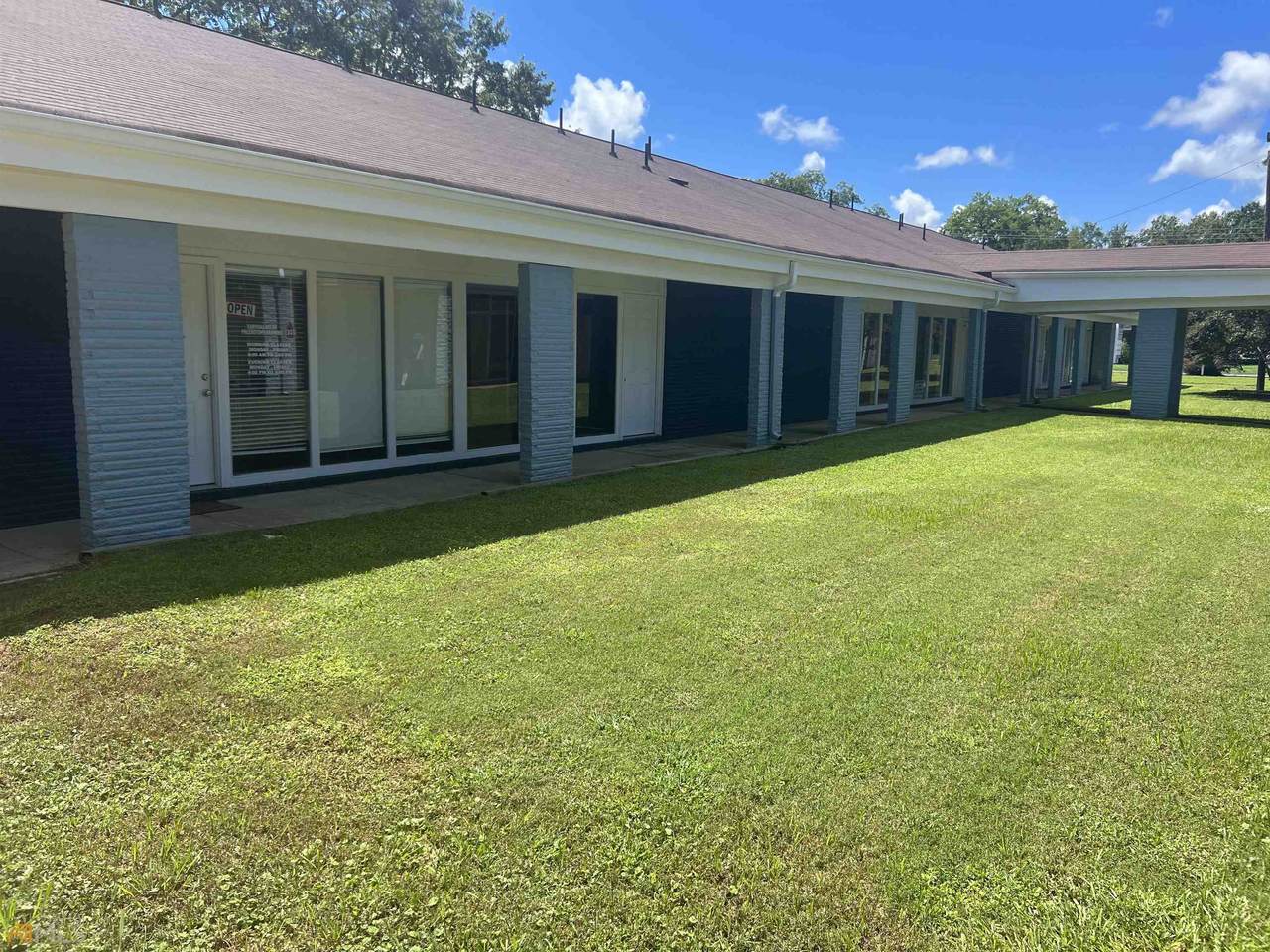 511 Cobb Street - Photo 1
