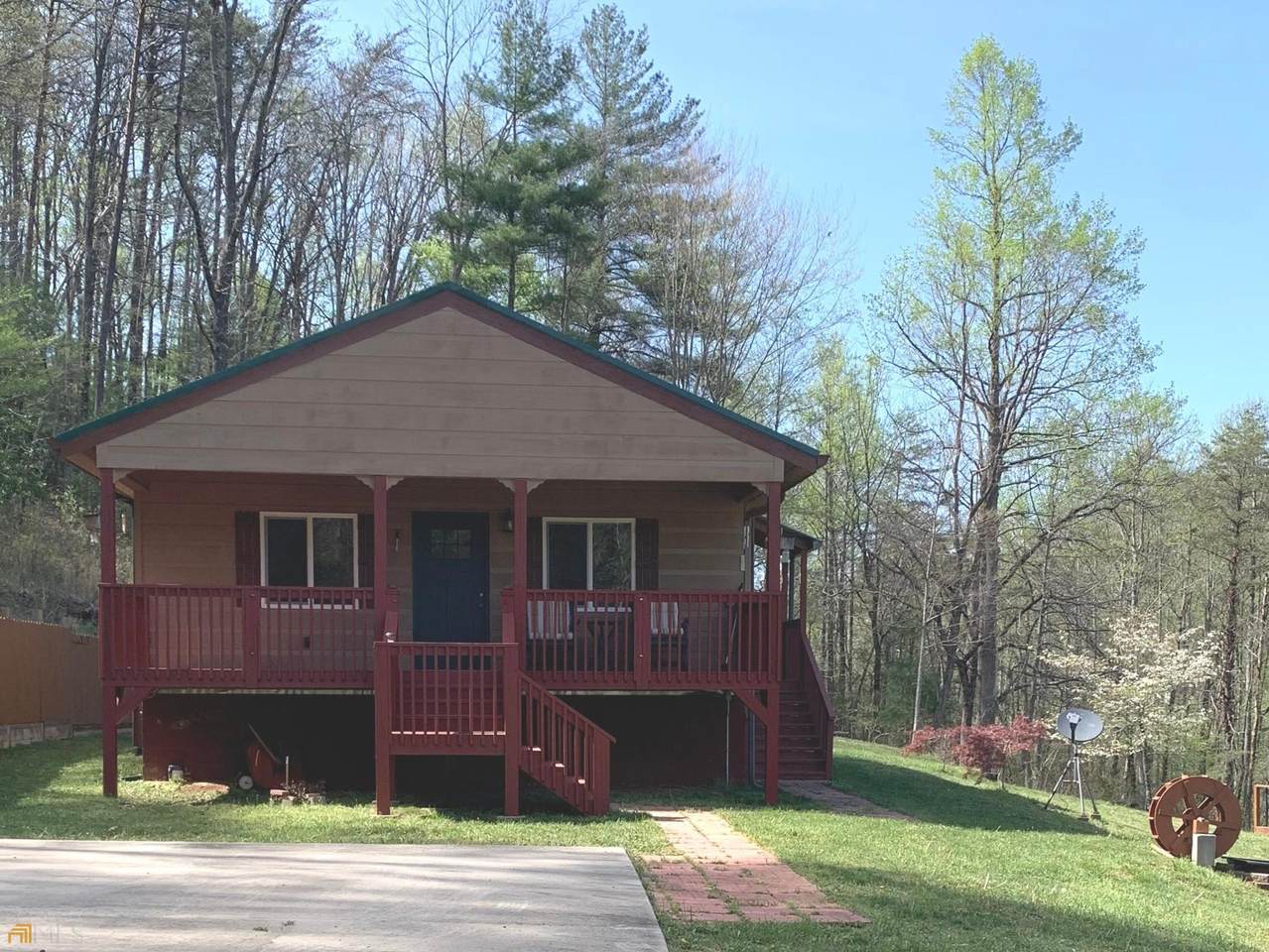 880 Wolfstake Road - Photo 1