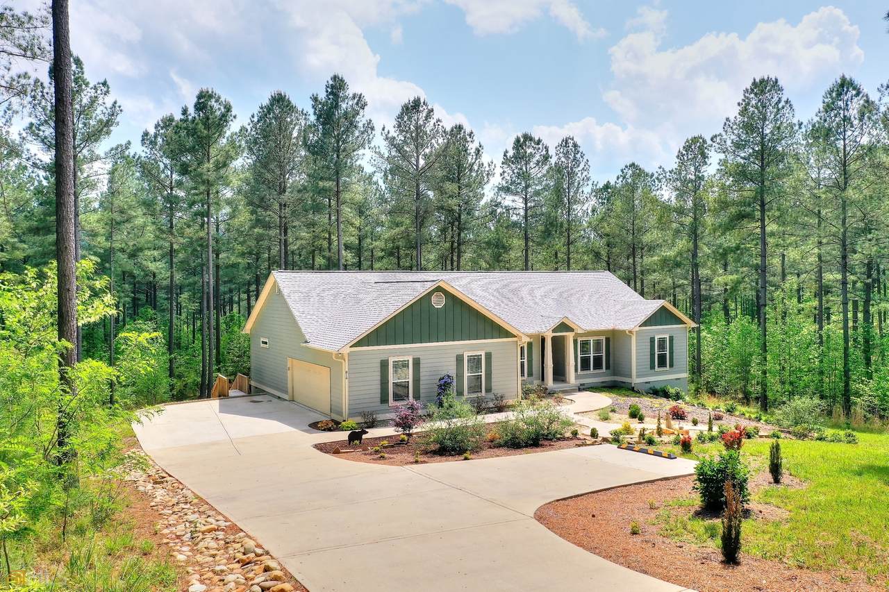 814 Stables Loop - Photo 1