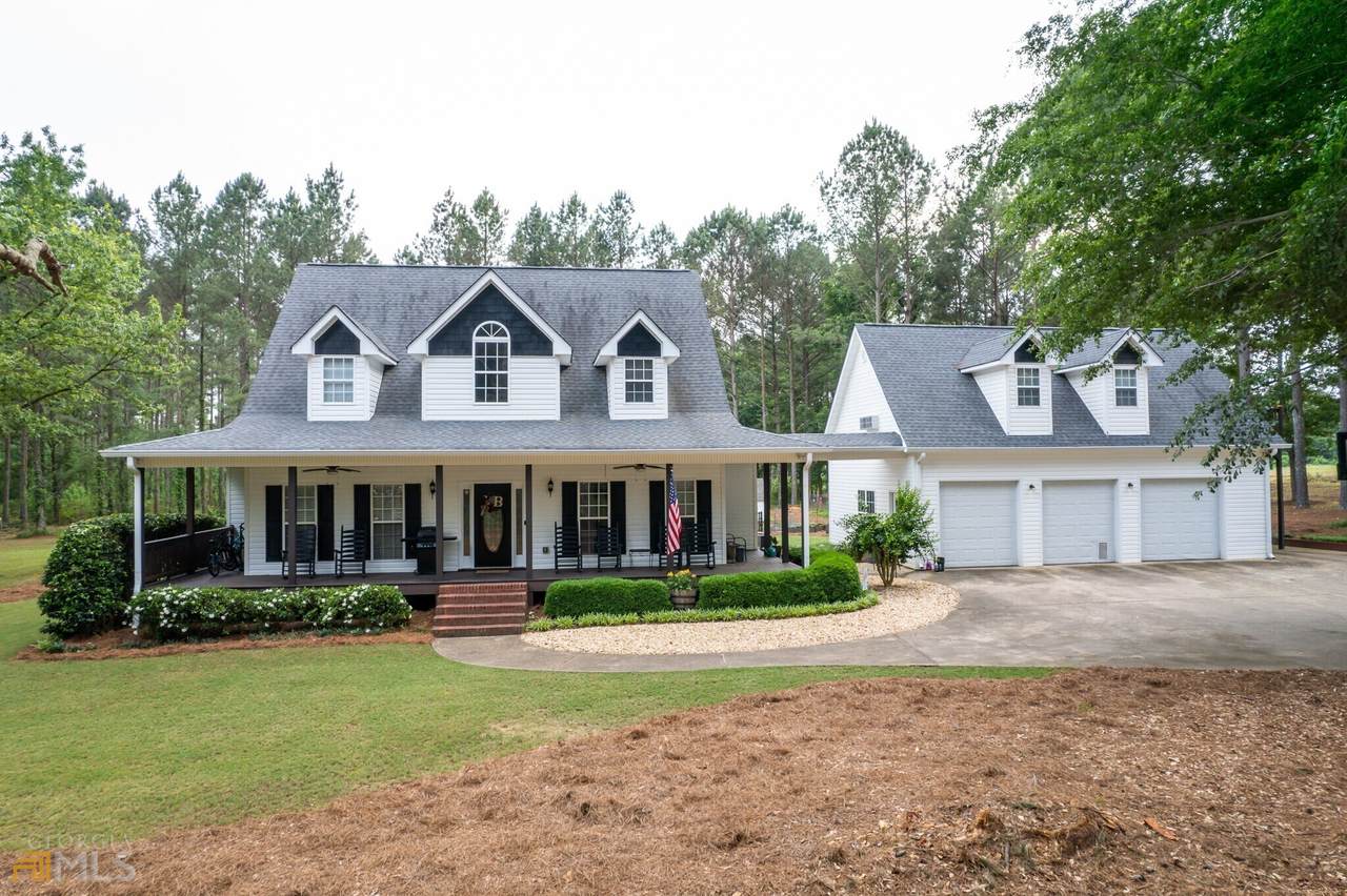 7010 Bostwick Road - Photo 1