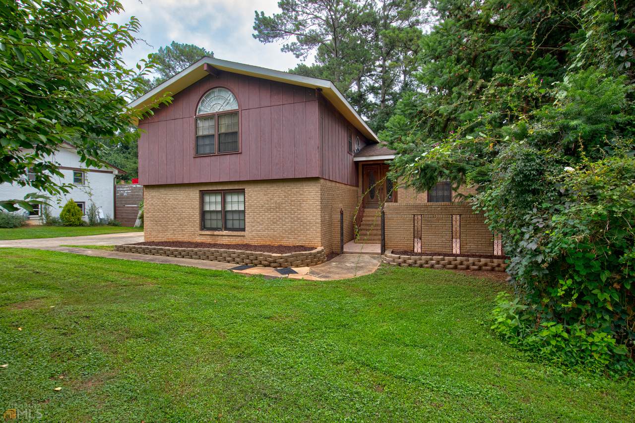 5082 Green Oak Drive - Photo 1