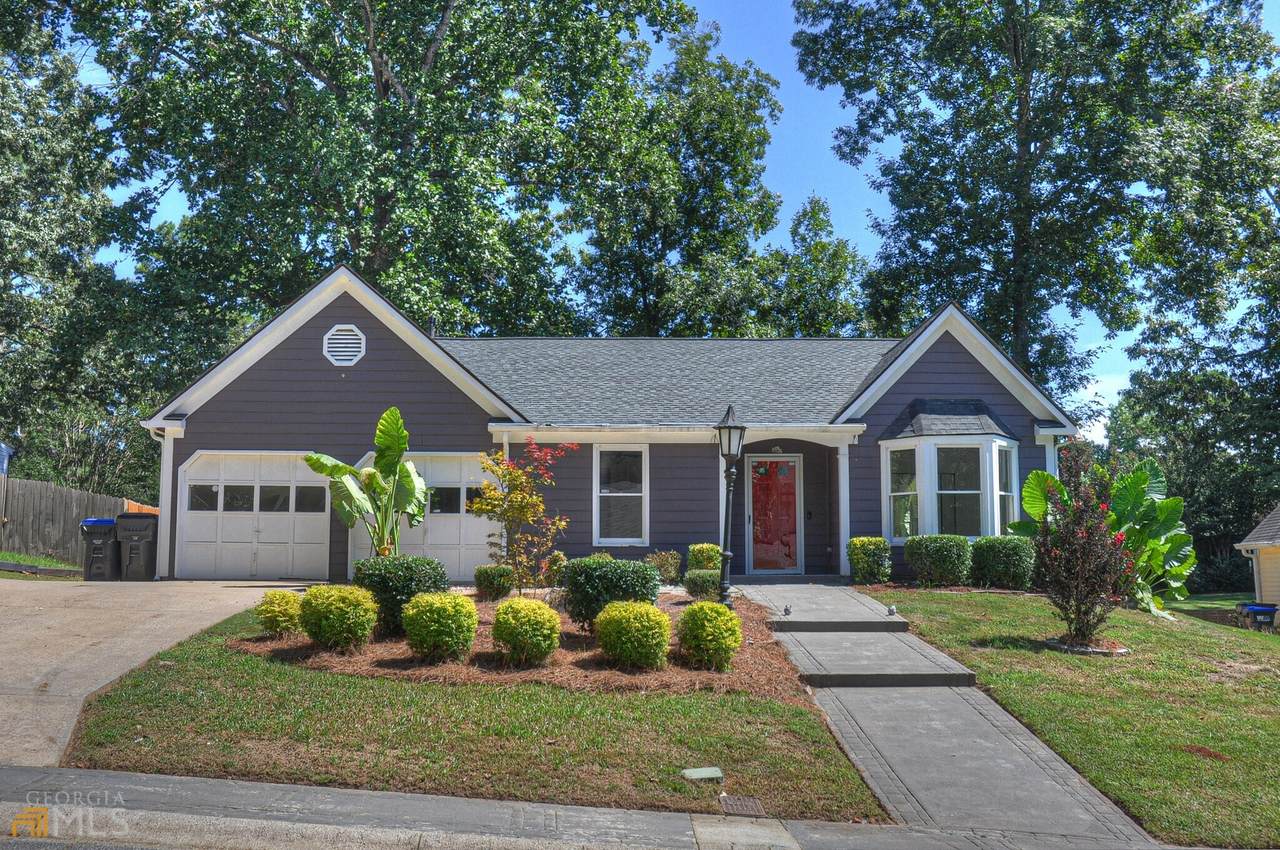 1089 Legacy Lane - Photo 1