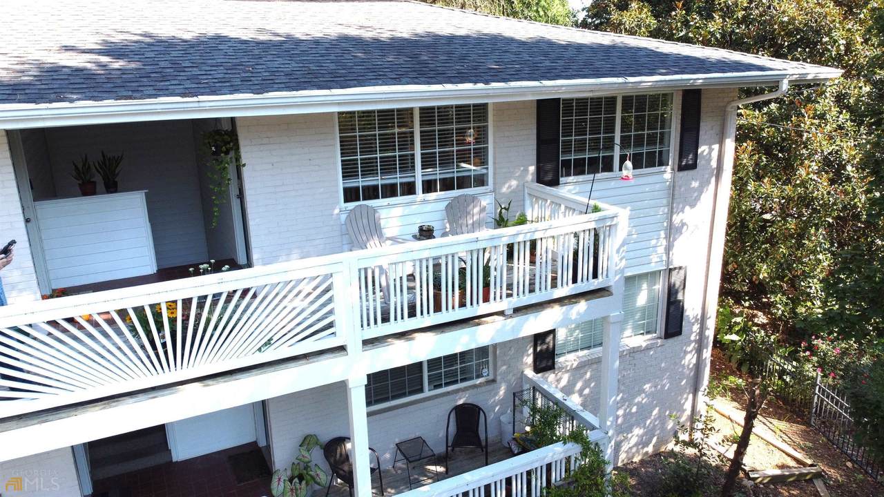 1990 Wellbourne Drive - Photo 1