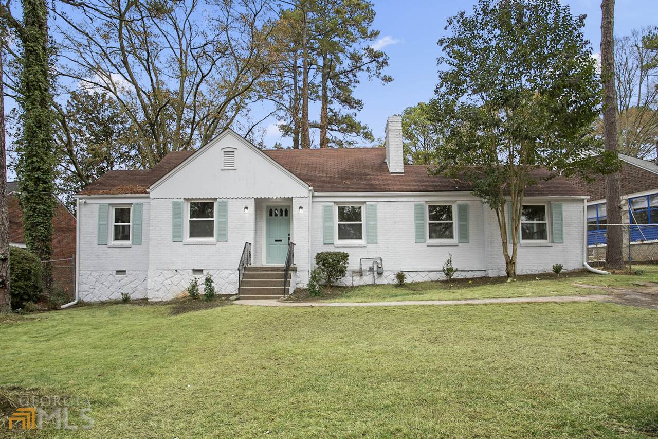 1621 Mayflower Avenue - Photo 1