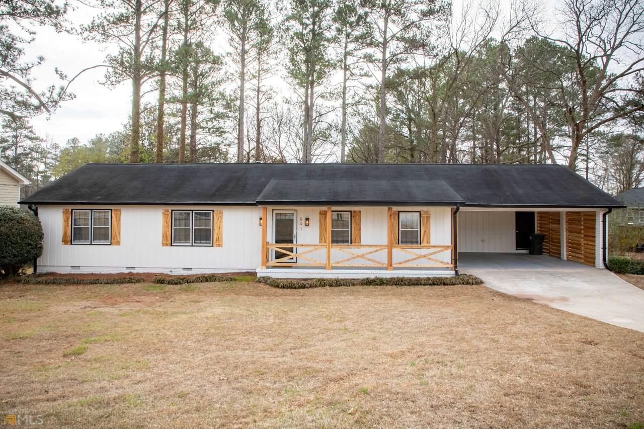 591 Lee Ann Drive - Photo 1